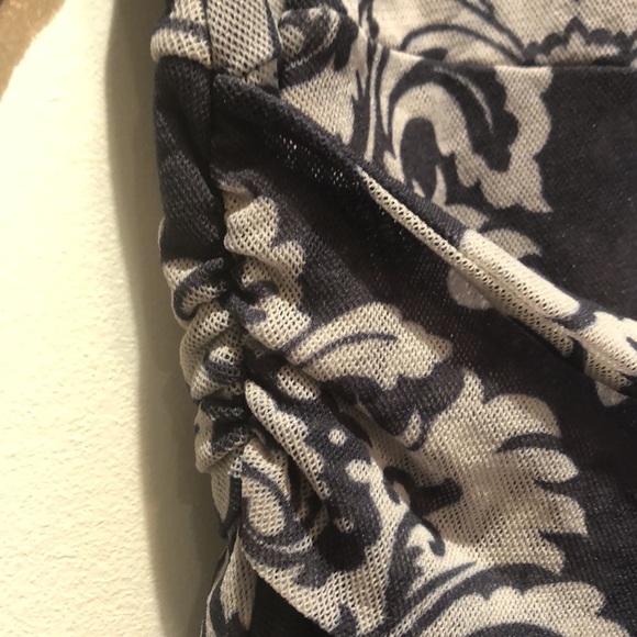 Johnny Heaven ladies size large blouse. - Picture 5 of 6